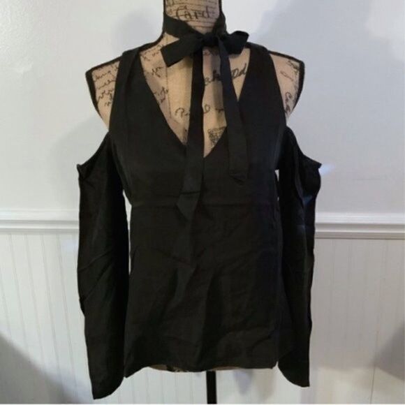 Line & Dot Top Womens Size Small Cupro Cold Shoulder Black Gothic Street - Picture 7 of 14